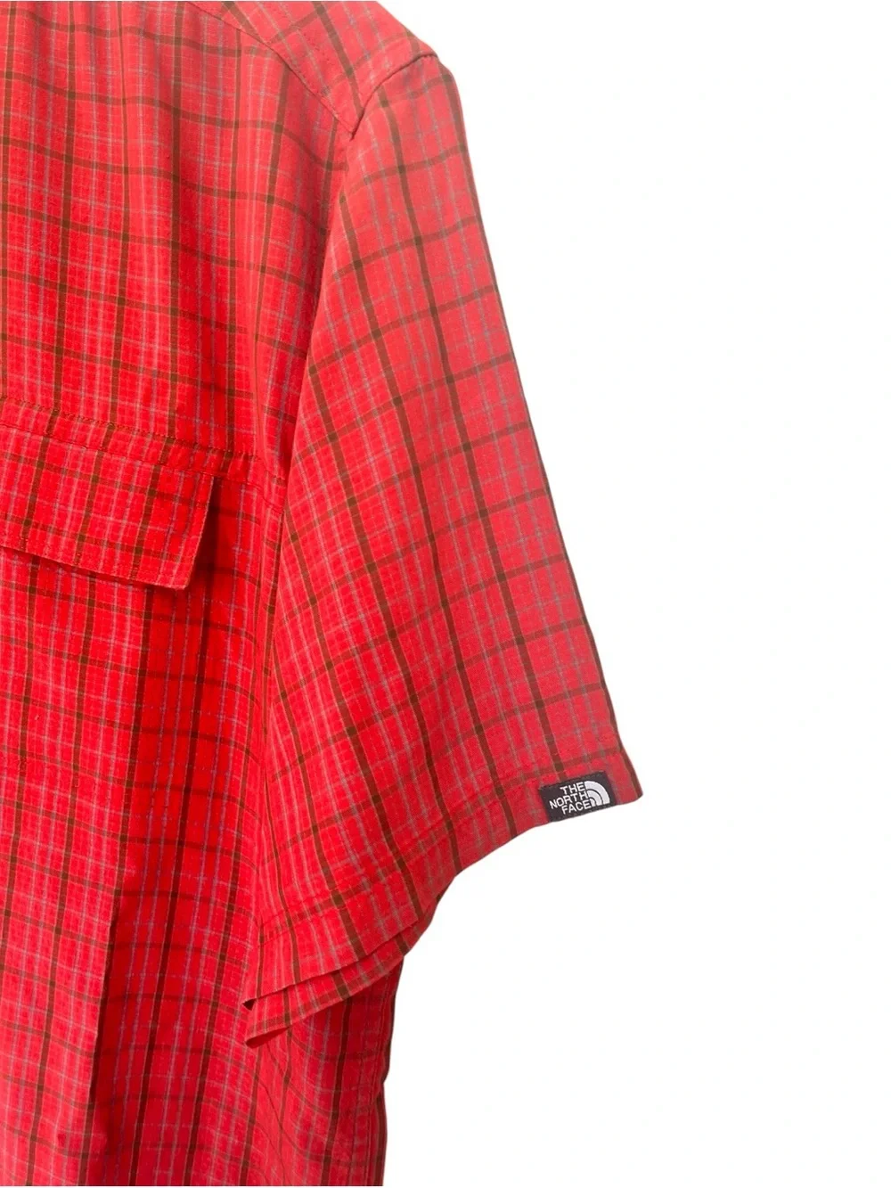 The North Face Men's Lg Red Plaid Short-Sleeve Button-Up Shirt Modal/Poly Blend